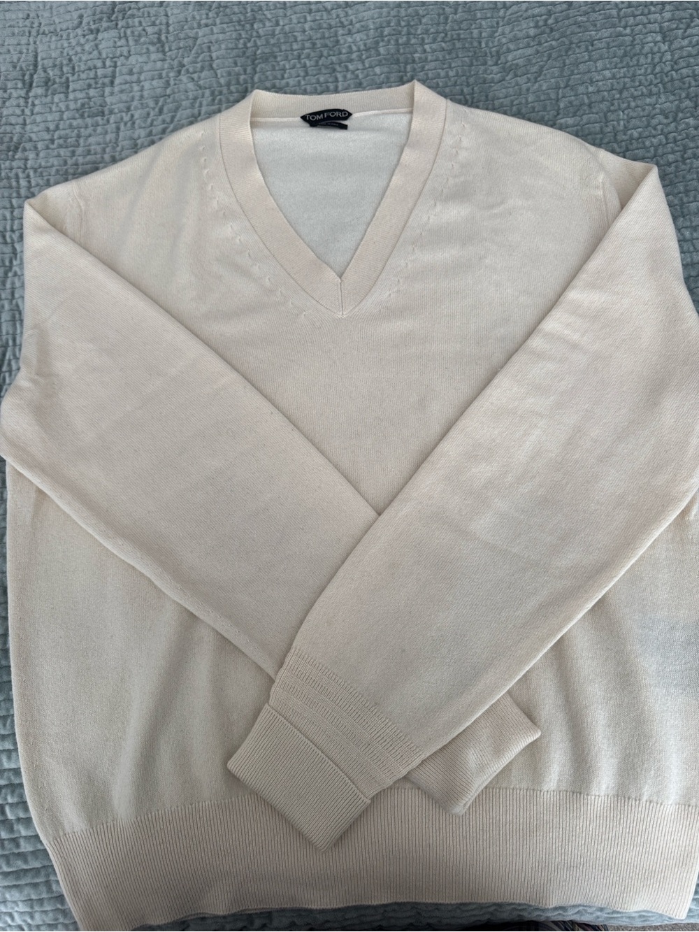 Vintage Tom Ford Men's V-Neck Cashmere Sweater in Off-White